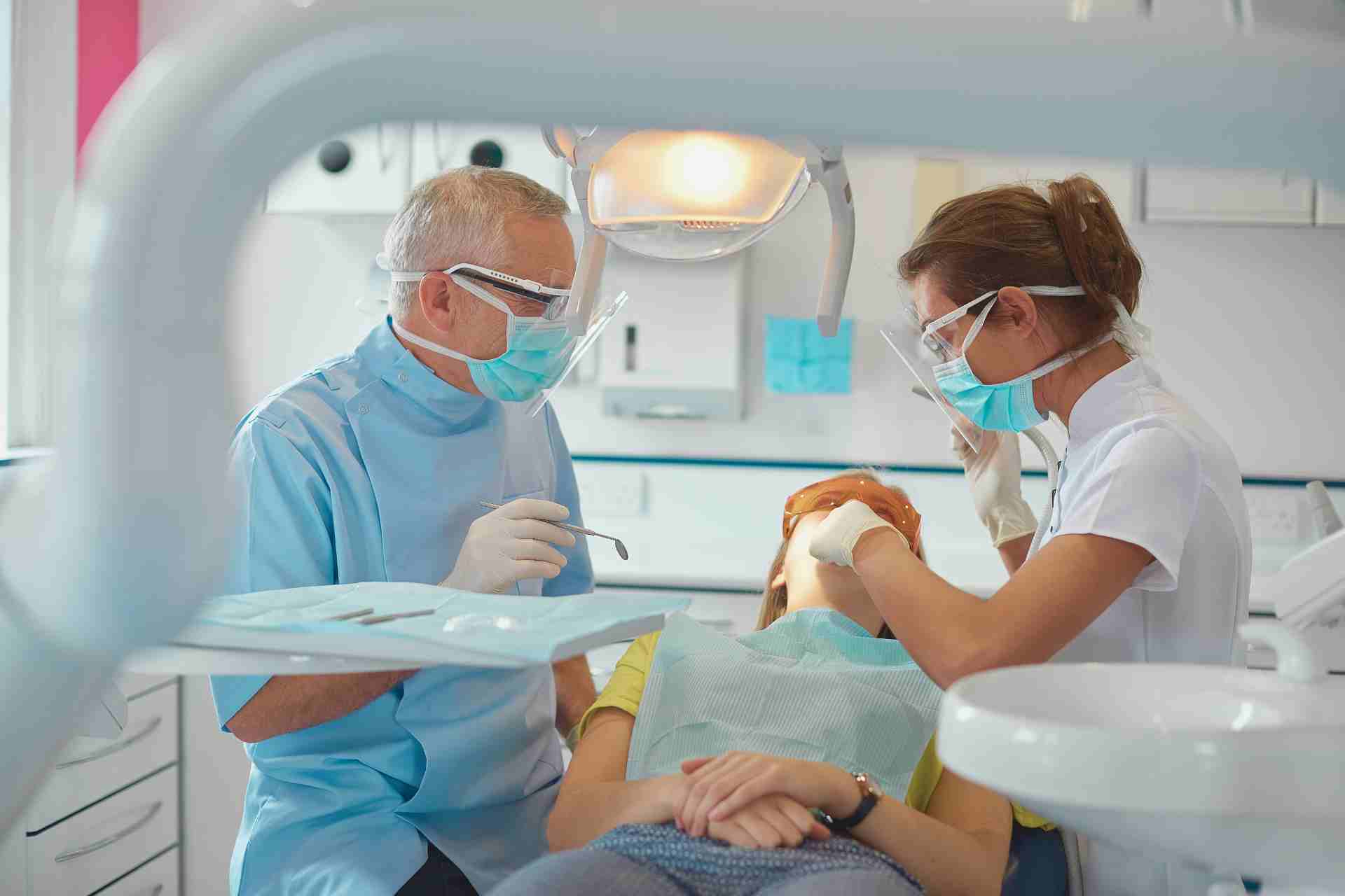 Dentist in Clarkson, KY